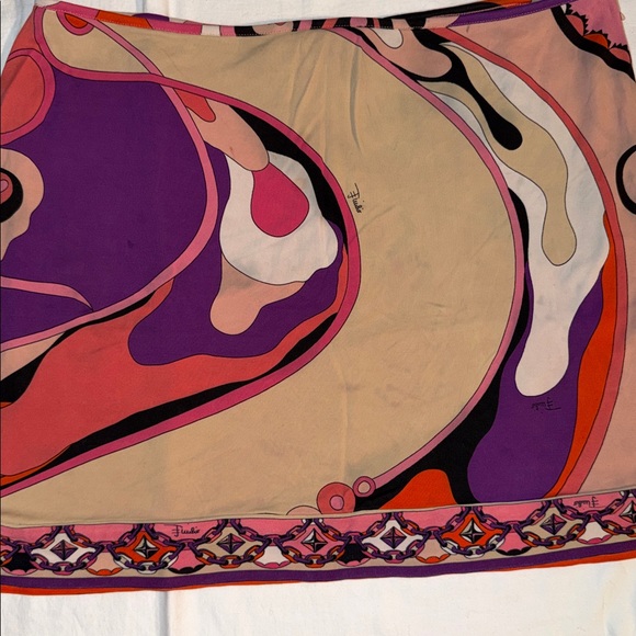 Vintage Emilio Pucci Multicolor Abstract Micro Mini Skirt, xs to small fit - Picture 4 of 8